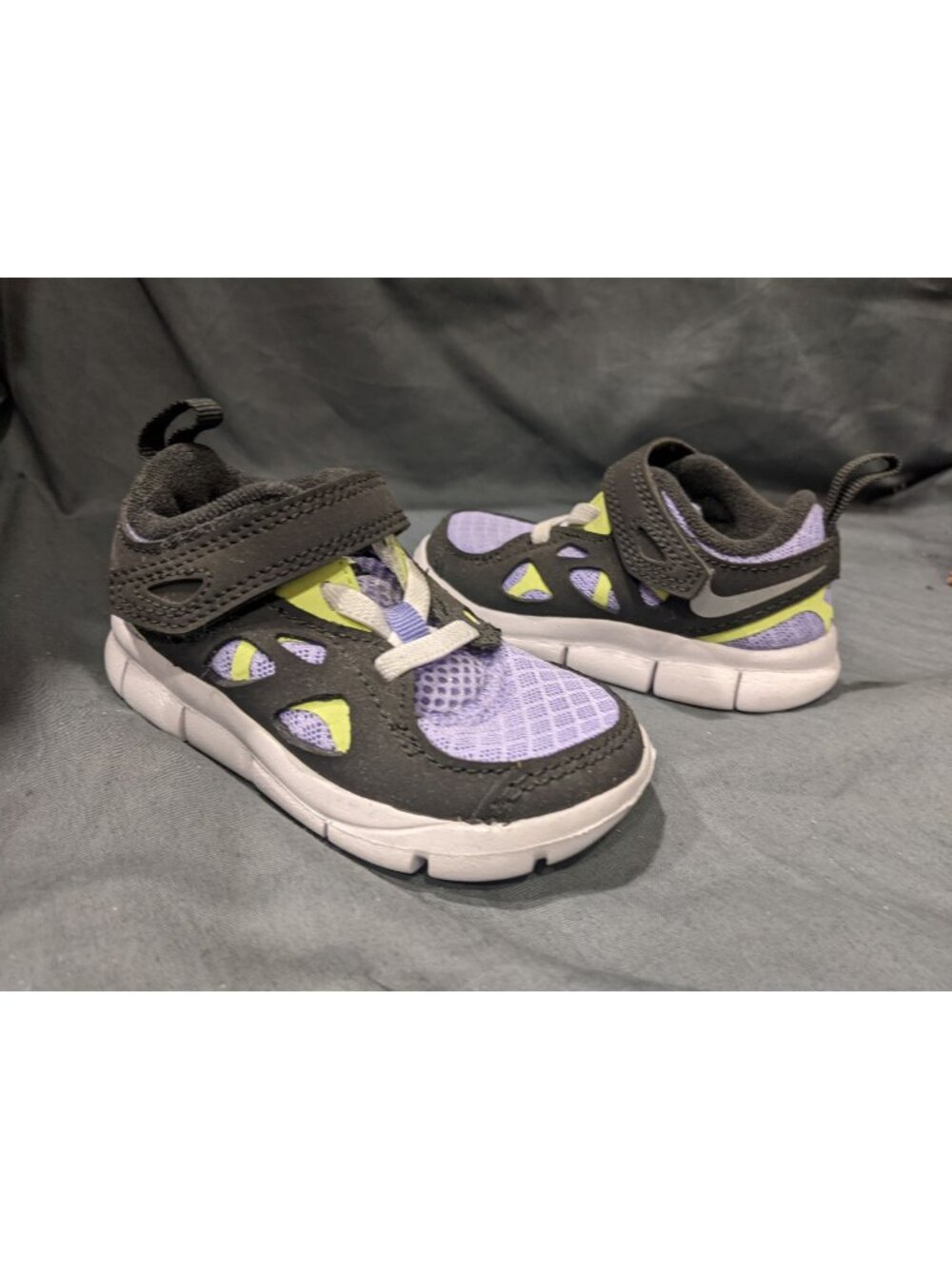 Nike Free Run 2 Toddler Purple/Silver  Size 5 NEW NO BOX!